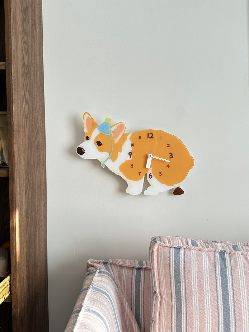 Corgi „Poop-Time“ Wanduhr mit schwingendem Pendel