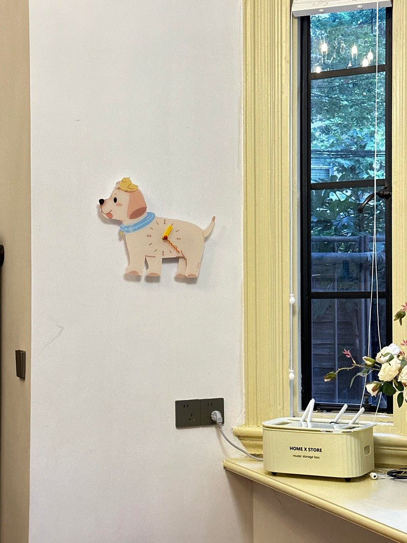 Labrador Retriever Wall Clock with Swinging Paw