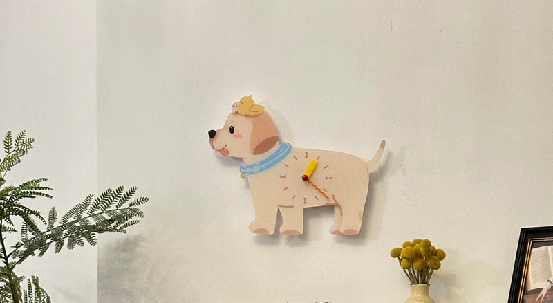 Labrador Retriever Wall Clock with Swinging Paw