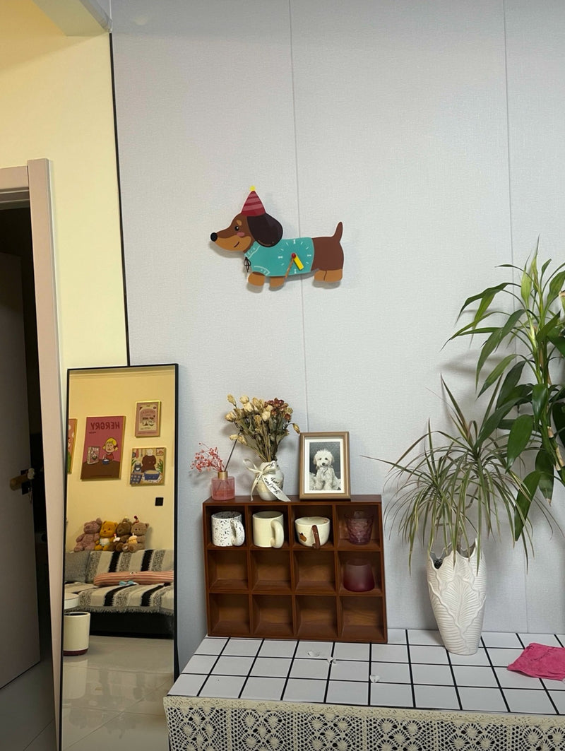 Dachshund Wall Clock with Swinging Paw